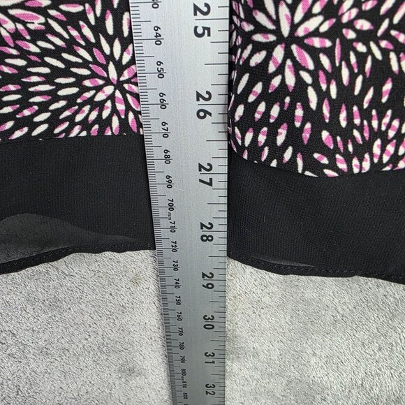 Womens Catherines Black White & Pink Abstract Floral Blouse Top Short Sleeve 3X - Picture 6 of 8